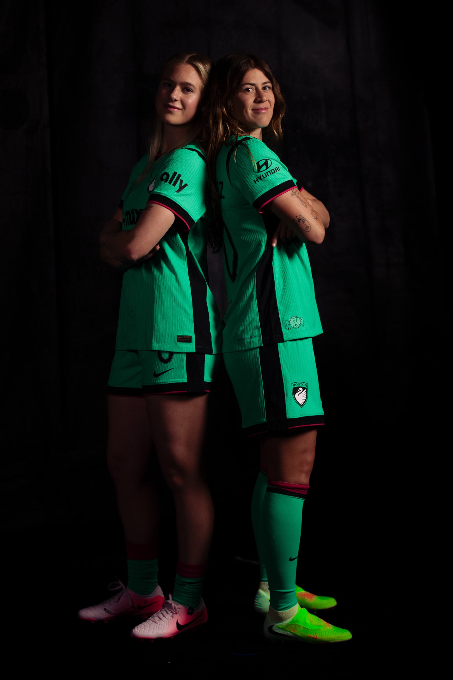 Boston Legacy 2026 Nike Women's First Light Replica Kit